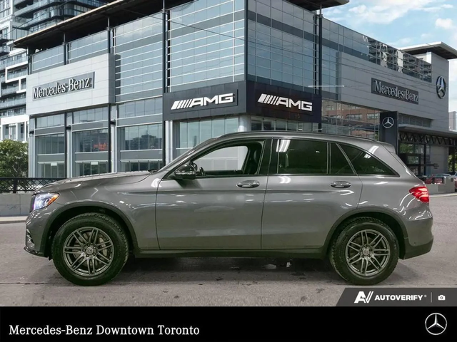 Mercedes-Benz GLC 300 * AMG PACK* DISTRONIC* 360 CAM* PANO* - автомобили, коли, обяви за нови и употребявани 1