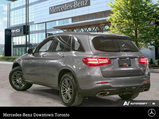 Mercedes-Benz GLC 300 * AMG PACK* DISTRONIC* 360 CAM* PANO* - автомобили, коли, обяви за нови и употребявани 2