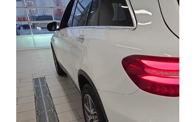mercedes-benz-glc-300 - 5