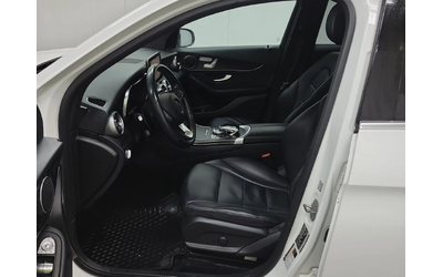 mercedes-benz-glc-300 - 4