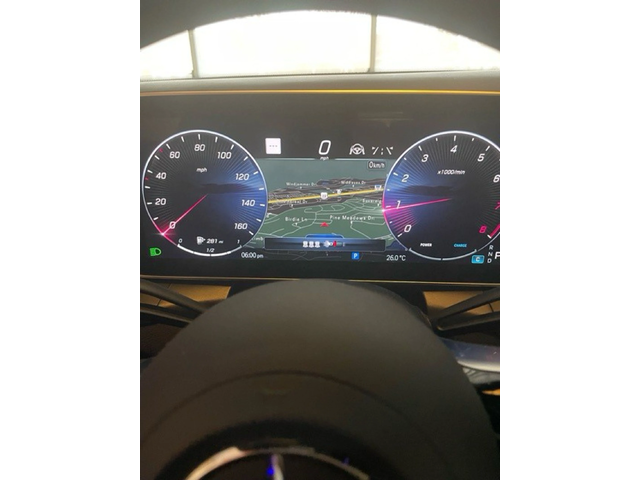 Mercedes-Benz GLC 300 С РЕГИСТРАЦИЯ & АВТО КРЕДИТ - автомобили, коли, обяви за нови и употребявани 6