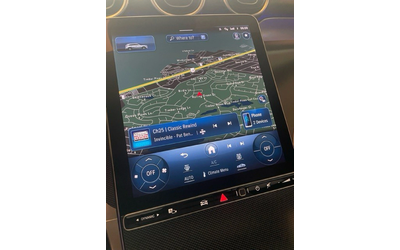 Mercedes-Benz GLC 300 С РЕГИСТРАЦИЯ & АВТО КРЕДИТ - автомобили, коли, обяви за нови и употребявани 7