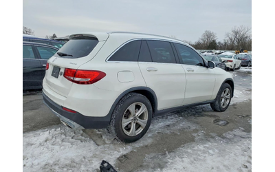 mercedes-benz-glc-300 - 4