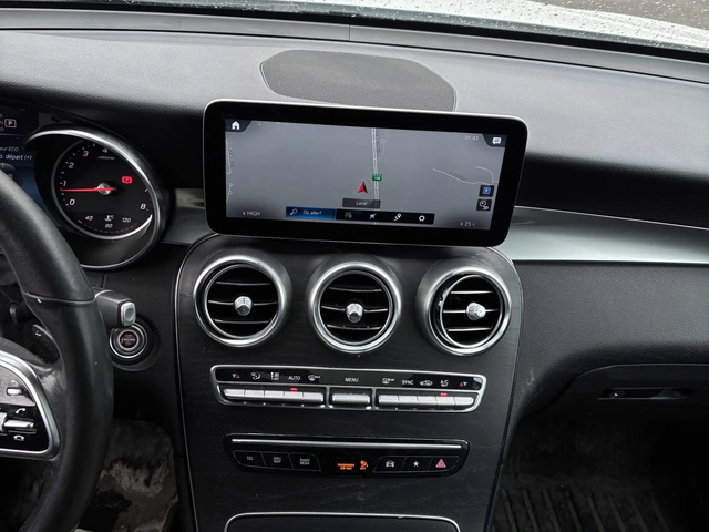 Mercedes-Benz GLC 300 FACELIFT* ДИСТРОНИК* 360КАМЕРА* ПАНОРАМА* КЕЙЛЕС* - автомобили, коли, обяви за нови и употребявани 6