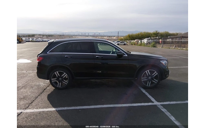 Mercedes-Benz GLC 300 Burmester* подгрев* памет на седалките* KEYLESS* - автомобили, коли, обяви за нови и употребявани 12