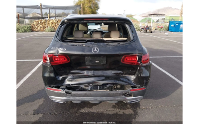 mercedes-benz-glc-300 - 5