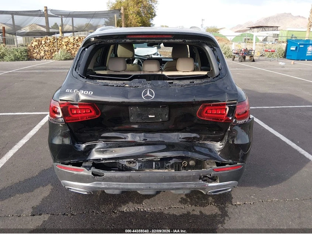 Mercedes-Benz GLC 300 Burmester* подгрев* памет на седалките* KEYLESS* - автомобили, коли, обяви за нови и употребявани 5