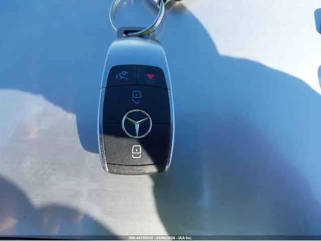 Mercedes-Benz GLC 300 Burmester* подгрев* памет на седалките* KEYLESS* - автомобили, коли, обяви за нови и употребявани 9