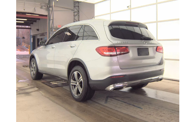 mercedes-benz-glc-300 - 3