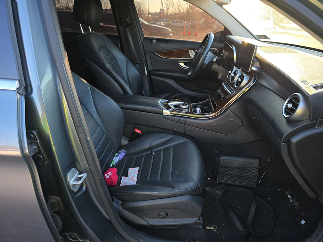 Mercedes-Benz GLC 300 AMG* PACK* ПОДГРЕВ* КАМЕРА* КЕЙЛЕС* LANE* ASSIST - автомобили, коли, обяви за нови и употребявани 11