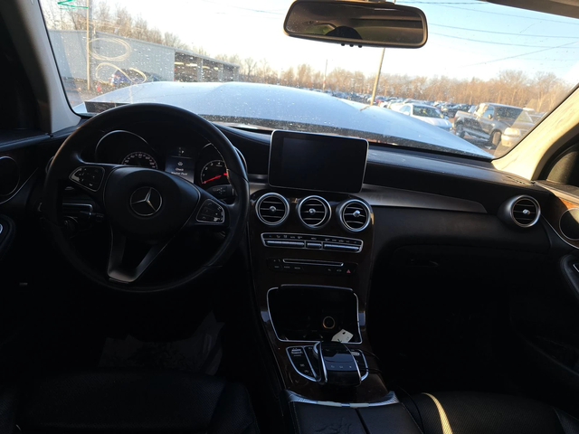 Mercedes-Benz GLC 300 AMG* PACK* ПОДГРЕВ* КАМЕРА* КЕЙЛЕС* LANE* ASSIST - автомобили, коли, обяви за нови и употребявани 7