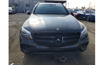 mercedes-benz-glc-300 - 1