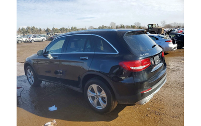 mercedes-benz-glc-300 - 3