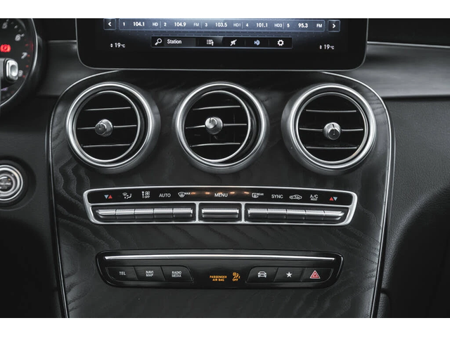 Mercedes-Benz GLC 300 4MATIC * NAVI * LED * CAMERA * М.ТОЧКА * ПОДГРЕВ - автомобили, коли, обяви за нови и употребявани 14