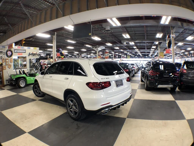 Mercedes-Benz GLC 300 4MATIC* АвтоКредит* (ЦЕНА ДО БГ) - автомобили, коли, обяви за нови и употребявани 3