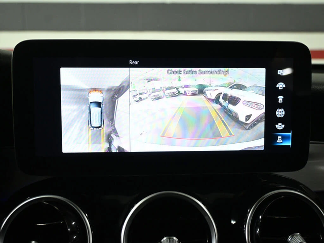 Mercedes-Benz GLC 300 4MATIC* ПОДГРЕВИ* PANO* 360* AMBIENT* М.точка - автомобили, коли, обяви за нови и употребявани 13