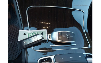 Mercedes-Benz GLC 300 4matic* Burmester* Digital Cockpit* Панорама - автомобили, коли, обяви за нови и употребявани 8