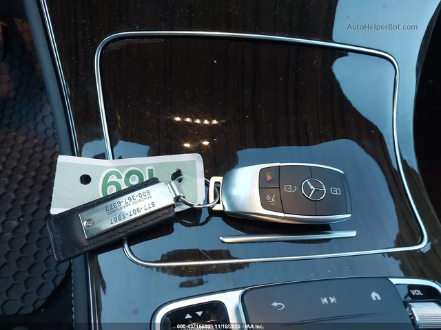 Mercedes-Benz GLC 300 4matic* Burmester* Digital Cockpit* Панорама - автомобили, коли, обяви за нови и употребявани 8