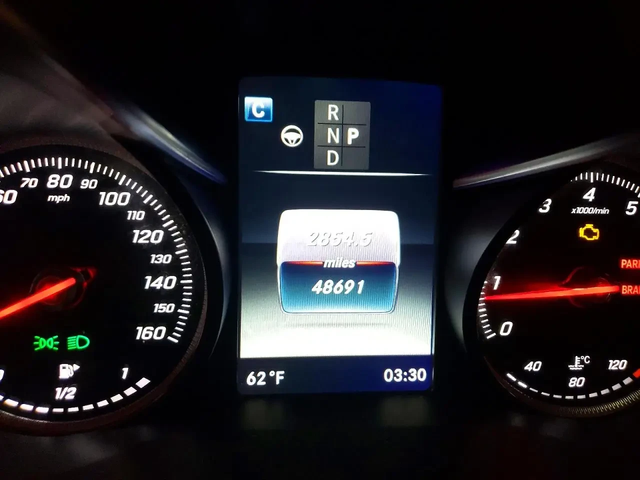 Mercedes-Benz GLC 300 4matic - автомобили, коли, обяви за нови и употребявани 10