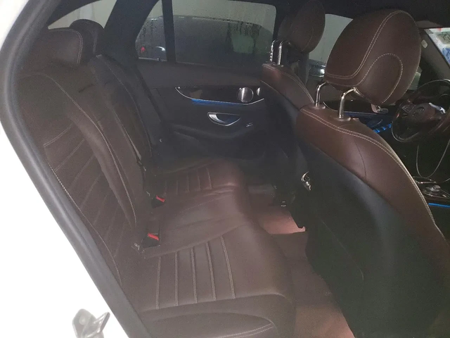 Mercedes-Benz GLC 300 4matic - автомобили, коли, обяви за нови и употребявани 9