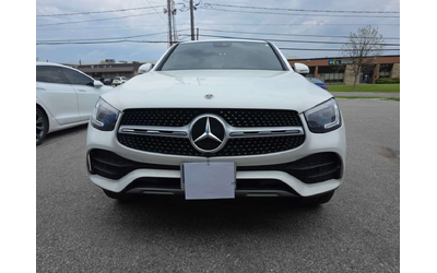 mercedes-benz-glc-300 - 1