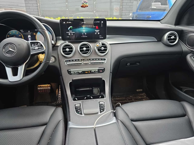 Mercedes-Benz GLC 300 COUPE AMG/ПАНОРАМА/360/ПОДГРЕВИ - автомобили, коли, обяви за нови и употребявани 8