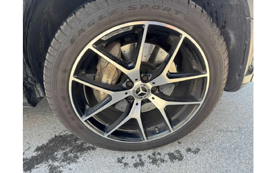 mercedes-benz-glc-300 - 5