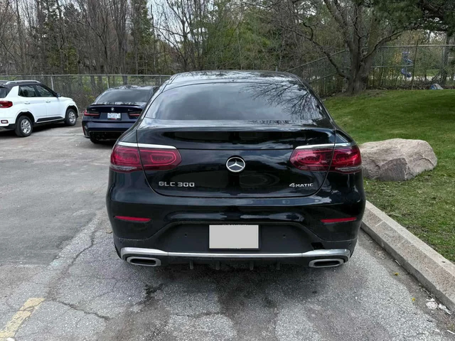 Mercedes-Benz GLC 300 ПОДГРЕВИ * ПАНО * KEYLESS * CARFAX - автомобили, коли, обяви за нови и употребявани 3
