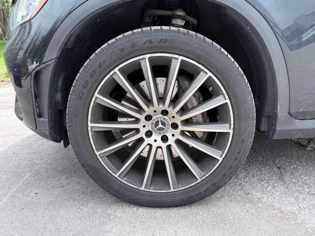 Mercedes-Benz GLC 300 ПОДГРЕВИ * ПАНО * KEYLESS * CARFAX - автомобили, коли, обяви за нови и употребявани 6