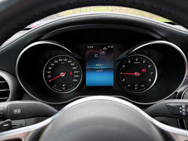 Mercedes-Benz GLC 300 ПОДГРЕВИ * ПАНО * KEYLESS * CARFAX - автомобили, коли, обяви за нови и употребявани 7