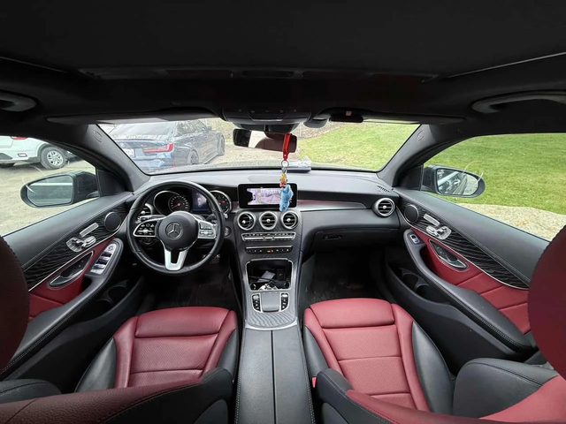 Mercedes-Benz GLC 300 ПОДГРЕВИ * ПАНО * KEYLESS * CARFAX - автомобили, коли, обяви за нови и употребявани 8