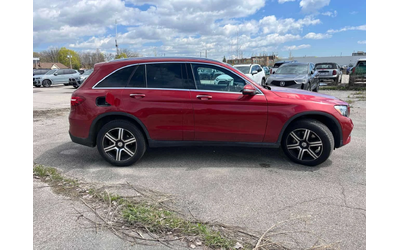 mercedes-benz-glc-300 - 2