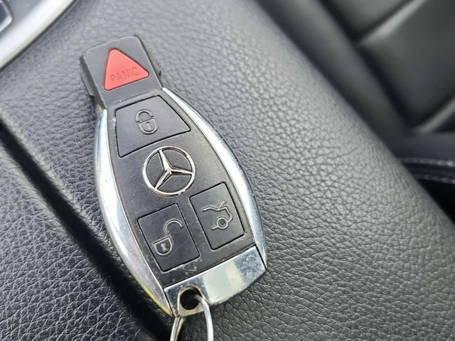 Mercedes-Benz GLC 300 4MATIC* PANORAMA* ПОДГРЕВИ* KEYLESS* - автомобили, коли, обяви за нови и употребявани 7