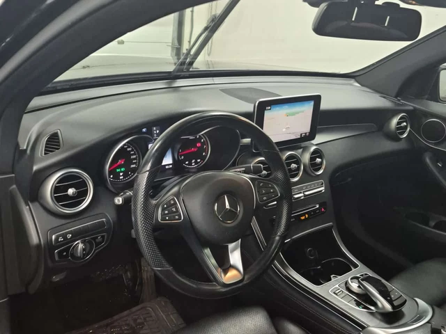 Mercedes-Benz GLC 300 AMG Line * Без инциденти * CARFAX * - автомобили, коли, обяви за нови и употребявани 5