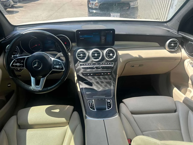 Mercedes-Benz GLC 300 * 360 * ПОДГРЕВ * ПАМЕТ * NAVI - автомобили, коли, обяви за нови и употребявани 15