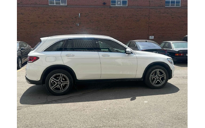 mercedes-benz-glc-300 - 2