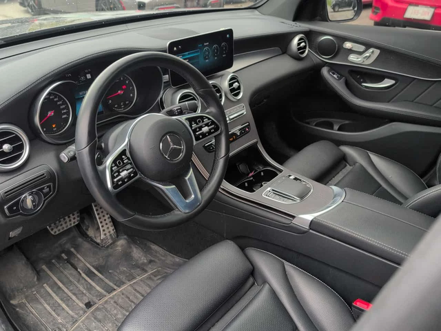 Mercedes-Benz GLC 300 COUPE * CARFAX * AMG PACK * 2 КЛЮЧА * DISTRONIC - автомобили, коли, обяви за нови и употребявани 8