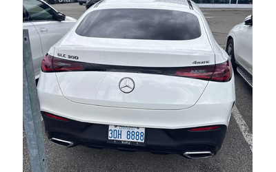 mercedes-benz-glc-300 - 3