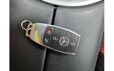 Mercedes-Benz GLC 300 PANORAMA| ПАМЕТ| АМБИЕНТ| - автомобили, коли, обяви за нови и употребявани 15