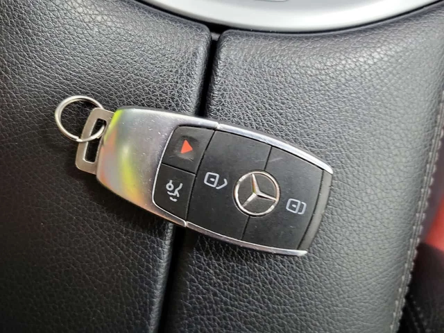 Mercedes-Benz GLC 300 PANORAMA| ПАМЕТ| АМБИЕНТ| - автомобили, коли, обяви за нови и употребявани 15