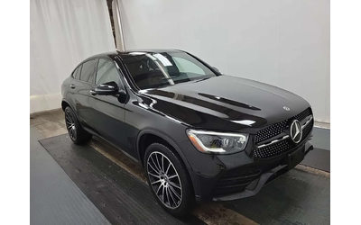 mercedes-benz-glc-300 - 1