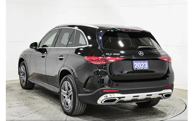 mercedes-benz-glc-300 - 3