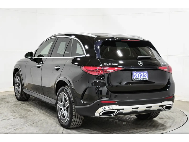Mercedes-Benz GLC 300 AMG Line * Фиксирана цена до БГ * Без инциденти * - автомобили, коли, обяви за нови и употребявани 3