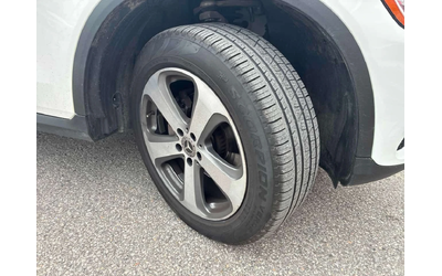 Mercedes-Benz GLC 300 * CARFAX * ПАНО * KEYLESS * КЛИП НА МОТОРА - автомобили, коли, обяви за нови и употребявани 6