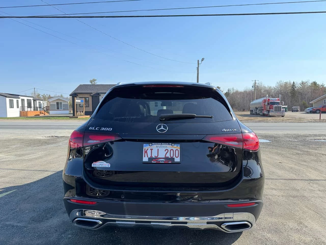 Mercedes-Benz GLC 300 | DISTRONIC| 360| PANO| ПОДГРЕВИ| 2 КЛЮЧА| CARFAX - автомобили, коли, обяви за нови и употребявани 2