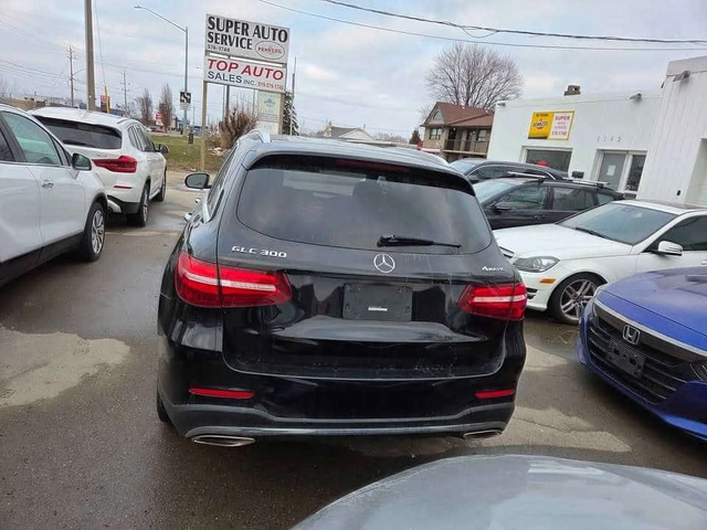 Mercedes-Benz GLC 300 ПОДГРЕВИ * ПАНО * KEYLESS * CARFAX - автомобили, коли, обяви за нови и употребявани 4