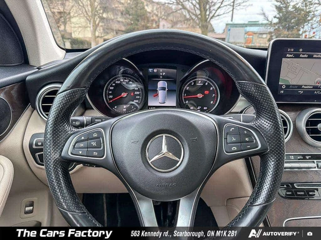 Mercedes-Benz GLC 300 ПОДГРЕВИ * ПАНО * KEYLESS * CARFAX - автомобили, коли, обяви за нови и употребявани 12