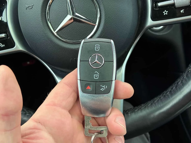 Mercedes-Benz GLC 300 4MATIC/360 КАМЕРИ/ПАНОРАМА/ПОДГРЕВИ - автомобили, коли, обяви за нови и употребявани 14