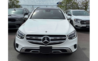 mercedes-benz-glc-300 - 1