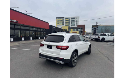 mercedes-benz-glc-300 - 5